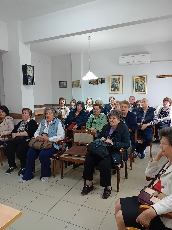«Η ενσυναίσθηση στις διαπροσωπικές μας σχέσεις» Συνεχίζονται οι ομιλίες στα γραφεία του Σωματείου Συνταξιούχων ΟΑΕΕ Σερρών 2 «Η ενσυναίσθηση στις διαπροσωπικές μας σχέσεις» Συνεχίζονται οι ομιλίες στα γραφεία του Σωματείου Συνταξιούχων ΟΑΕΕ Σερρών