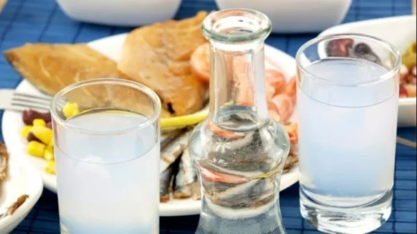 Αλκοολούχα ποτά: Το ούζο μεγάλος πρωταγωνιστής των εξαγωγών