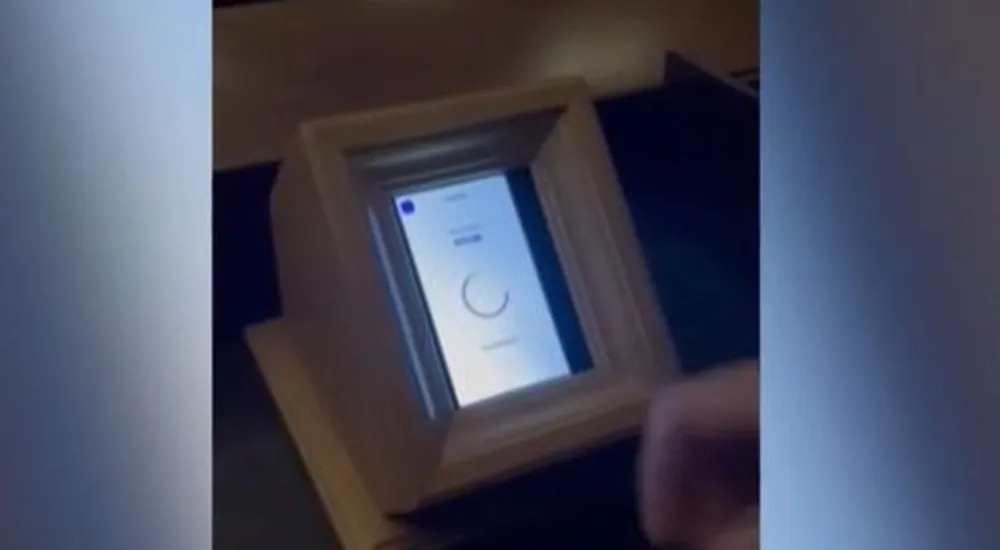 ΠΑΓΚΑΡΙ Το πρώτο παγκάρι με POS: Σε ποιο ναό τοποθετήθηκε