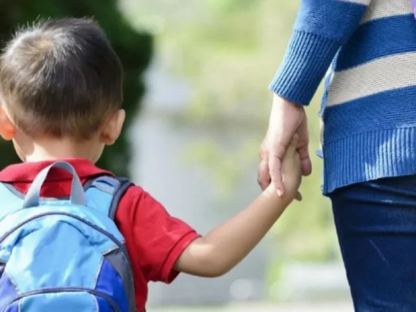 Όταν τα παιδιά στερούνται τα απαραίτητα: Αποκαρδιωτικά στοιχεία της ΕΛΣΤΑΤ για τη φτώχεια