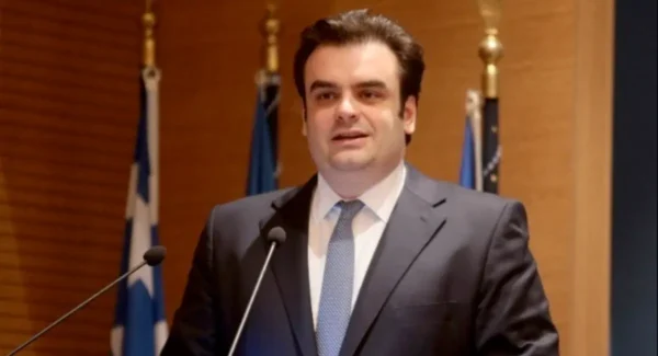Κυρ. Πιερρακάκης: Στηρίζουμε την ευρωπαϊκή πρόταση για τέλος 2 ευρώ στα φθηνά δέματα από την Ασία
