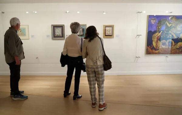 Επέστρεψαν στην Εθνική Πινακοθήκη τα έργα που είχε βανδαλίσει ο πρώην βουλευτής της «Νίκης» – Δείτε φωτογραφίες
