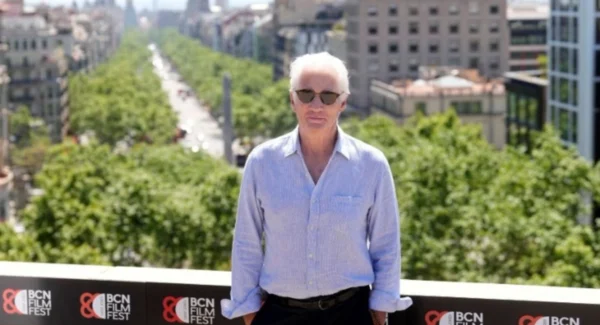 «Left Seat»: Οι Ρίτσαρντ Γκιρ και Μισέλ Ροντρίγκεζ αντιμέτωποι με αεροπορική δοκιμασία