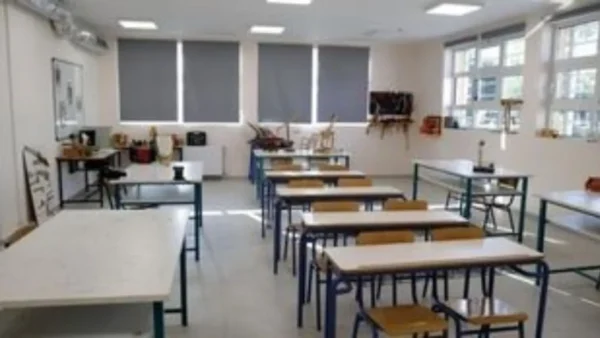 Εκατό εκατομμύρια ευρώ για το πρόγραμμα ανακαίνισης 426 σχολικών κτιρίων «Μαριέττα Γιαννάκου»