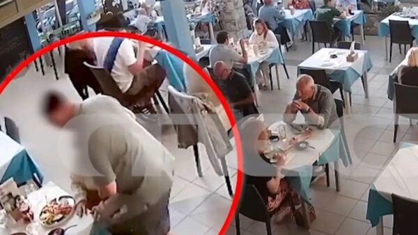 Ζάκυνθος: Ιδιοκτήτης ταβέρνας έσωσε πελάτισσα που πνιγόταν με λαβή Χάιμλιχ – Δείτε βίντεο