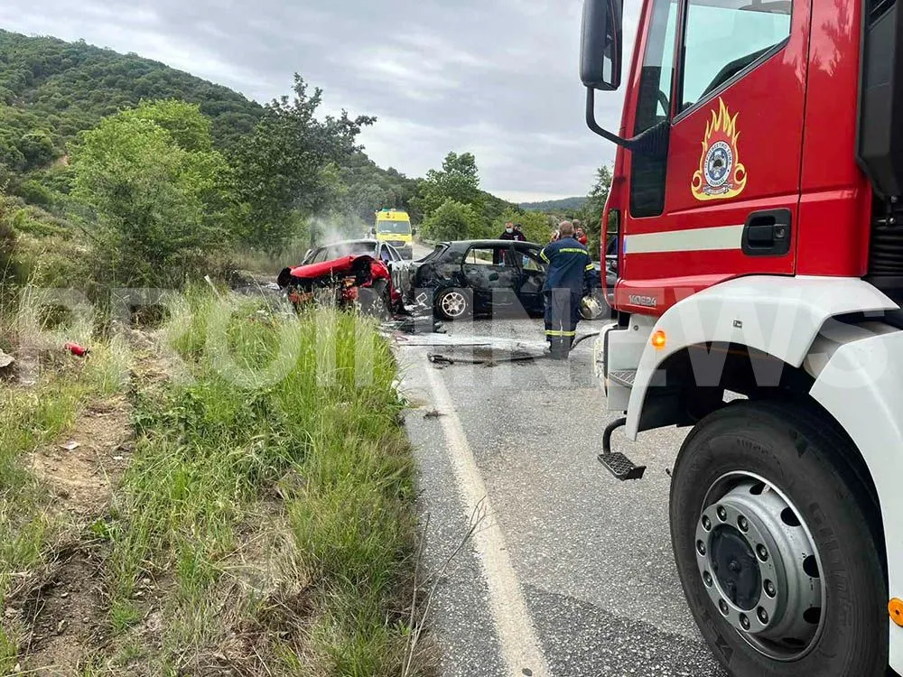 Καβάλα: Σφοδρή σύγκρουση οχημάτων κοντά στον Άγιο Ανδρέα – φωτογραφίες