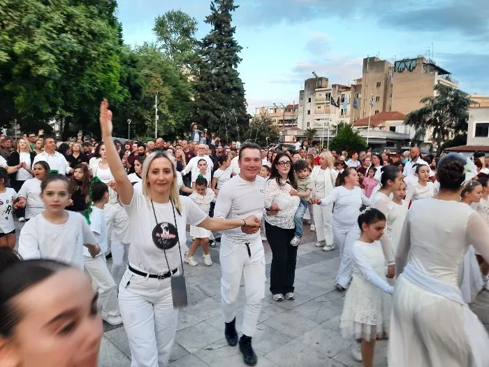 «Βήματα στο Χρόνο»: Μεγαλειώδης γιορτή στις Σέρρες για την Παγκόσμια Ημέρα Χορού