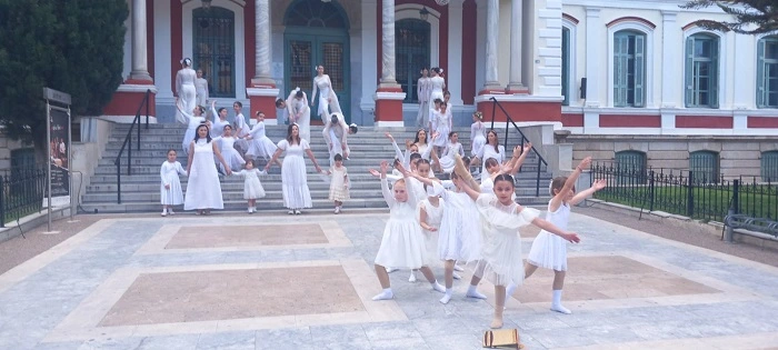 «Βήματα στο Χρόνο»: Μεγαλειώδης γιορτή στις Σέρρες για την Παγκόσμια Ημέρα Χορού