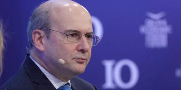 Κ. Χατζηδάκης: Άρση μονιμότητας και μπόνους απόδοσης στο Δημόσιο μετά από πραγματική αξιολόγηση