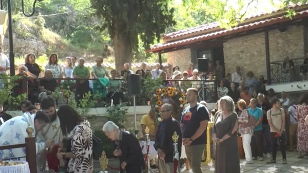 Σέρρες: Με λαμπρότητα εορτάστηκε το Άγιο Πνεύμα στην Ιερά Μονή Αγίου Πνεύματος - video