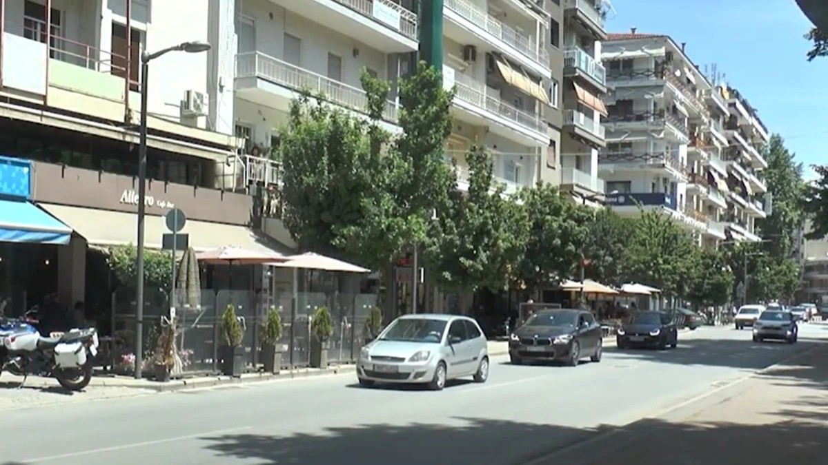 Σέρρες: Διακοπή κυκλοφορίας σε κεντρική οδό λόγω έκτακτων εργασιών της ΔΕΥΑΣ - Video