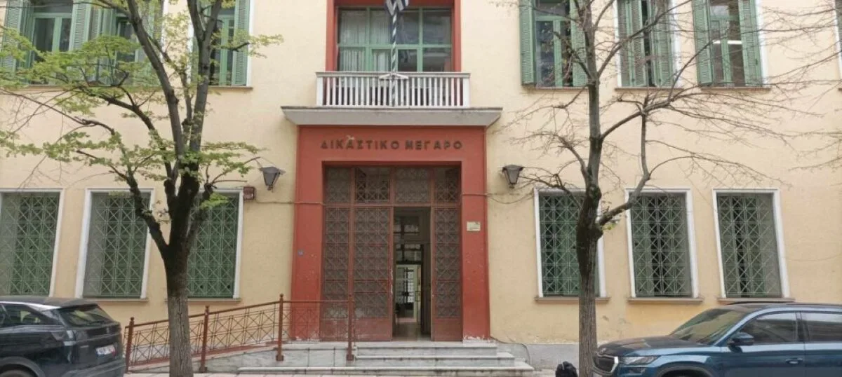Δίκη για τον θάνατο του 11χρονου στις Σέρρες: Το τεχνικό λάθος παραδέχθηκε ο εργολάβος - Τι είπε ο διευθυντής του σχολείου