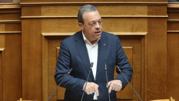 Προανακριτική για Τέμπη - Σωκράτης Φάμελλος: Το καθεστώς Μητσοτάκη κάνει ό,τι μπορεί για να κρύψει την αλήθεια και τις ευθύνες για το δυστύχημα των Τεμπών