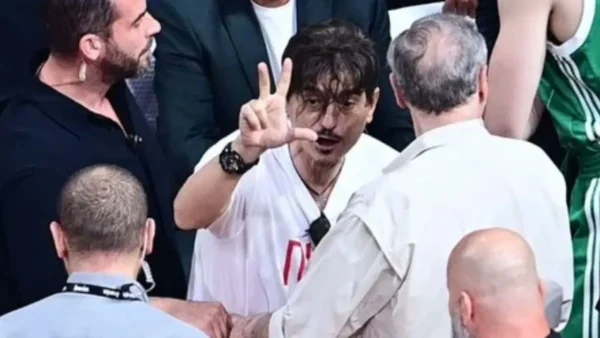 Απέβαλαν τον Δημήτρη Γιαννακόπουλο οι διαιτητές πριν τον 2ο τελικό