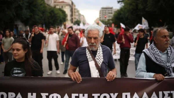 Πορεία διαμαρτυρίας στο κέντρο της Θεσσαλονίκης για το Madleen