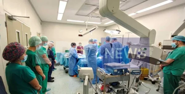 Πάτρα: Οι γιατροί απέτισαν φόρο τιμής στον 14χρονο πριν προχωρήσουν στη λήψη των οργάνων του