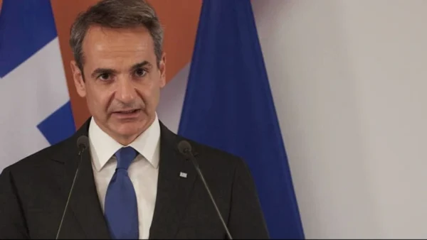 Επίσκεψη Κυρ. Μητσοτάκη στο νέο ΚΕΠΑ στο Γαλάτσι-Μείωση κατά 66% των εκκρεμών ραντεβού