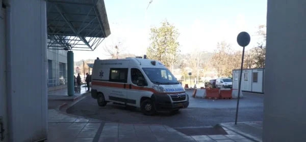 Σέρρες: Με κάταγμα στη σπονδυλική στήλη ο 9χρονος που καταπλακώθηκε από μεταλλική πόρτα