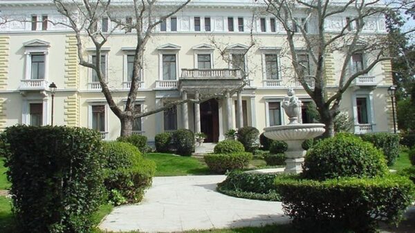 Aπάντηση από το Γραφείο Τύπου της Προεδρίας της Δημοκρατίας στην ανακοίνωση του Aλ. Τσίπρα