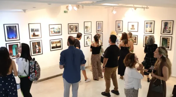 Εγκαίνια: «Ταξίδια δίχως χάρτη» από το Πρότυπο Φωτογραφικό Εργαστήρι του Ομίλου "Ορφέας" Σερρών