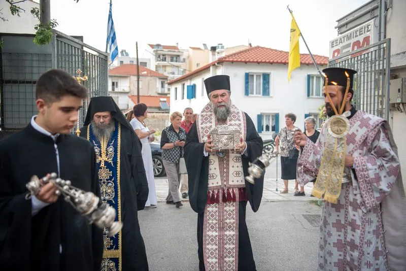 Υποδοχή της Τιμίας Κάρας του Αγίου Παντελεήμονα στις Σέρρες