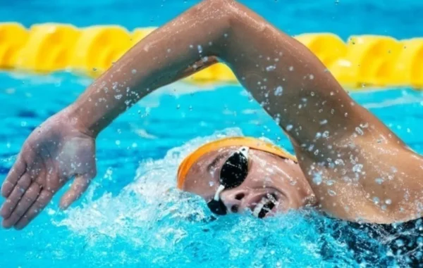 Άρτεμις Βασιλάκη: Πρωταθλήτρια Ευρώπης Κ23 στα 1.500μ. ελεύθερο