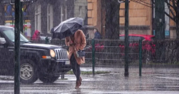 Καιρός αύριο: Ισχυρές καταιγίδες και μπουρίνια από το μεσημέρι