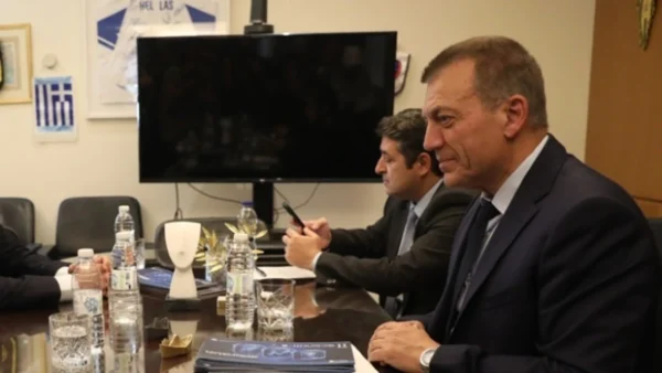 Βρούτσης: «Οι τελικοί συνεχίζονται με την προσωπική δέσμευση των ιδιοκτητών για τη διασφάλιση ενός κλίματος ασφάλειας»