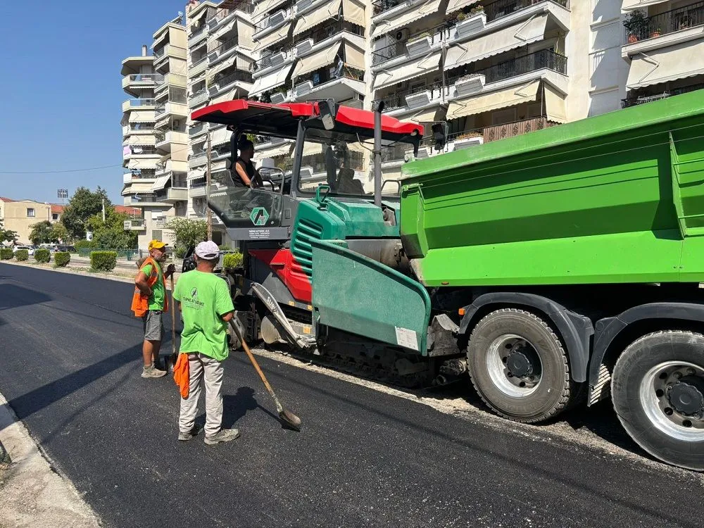 Νέες ασφαλτοστρώσεις στο Δήμο Σερρών - Βαρβάρα Μητλιάγκα: «Στόχος οι ασφαλείς και λειτουργικοί δρόμοι»