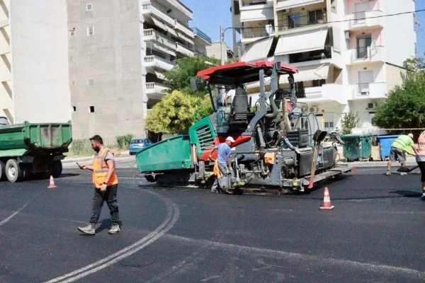 Νέες ασφαλτοστρώσεις στο Δήμο Σερρών - Βαρβάρα Μητλιάγκα: «Στόχος οι ασφαλείς και λειτουργικοί δρόμοι»