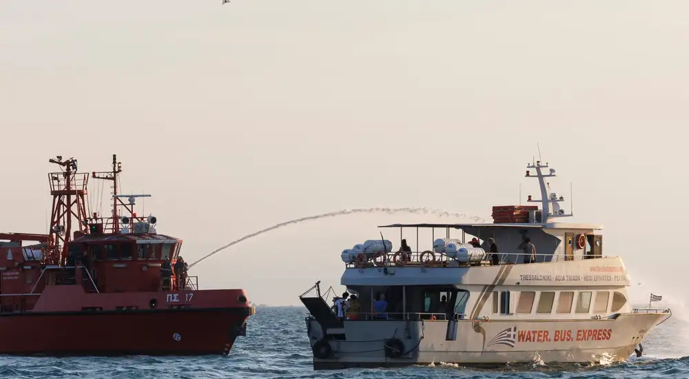 Θεσσαλονίκη: Άσκηση διάσωσης σε ναυτικό ατύχημα πραγματοποιήθηκε στο Θερμαϊκό