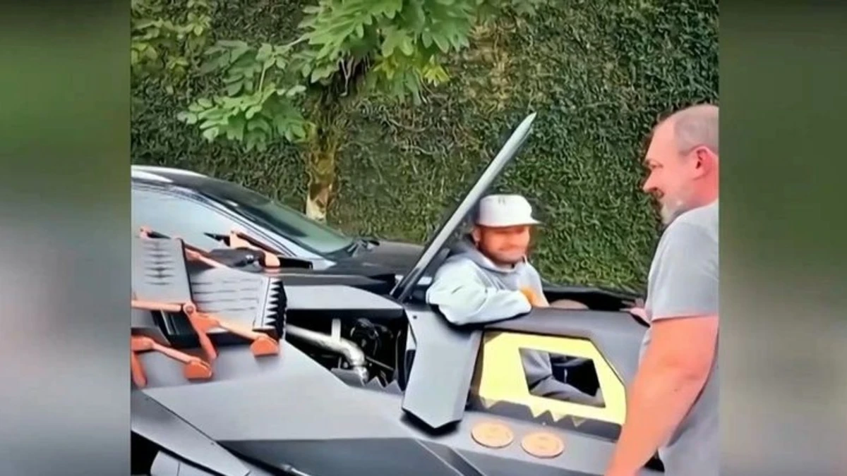Ο Νεϊμάρ απέκτησε το δικό του Batmobile αξίας 1,5 εκατ. δολαρίων