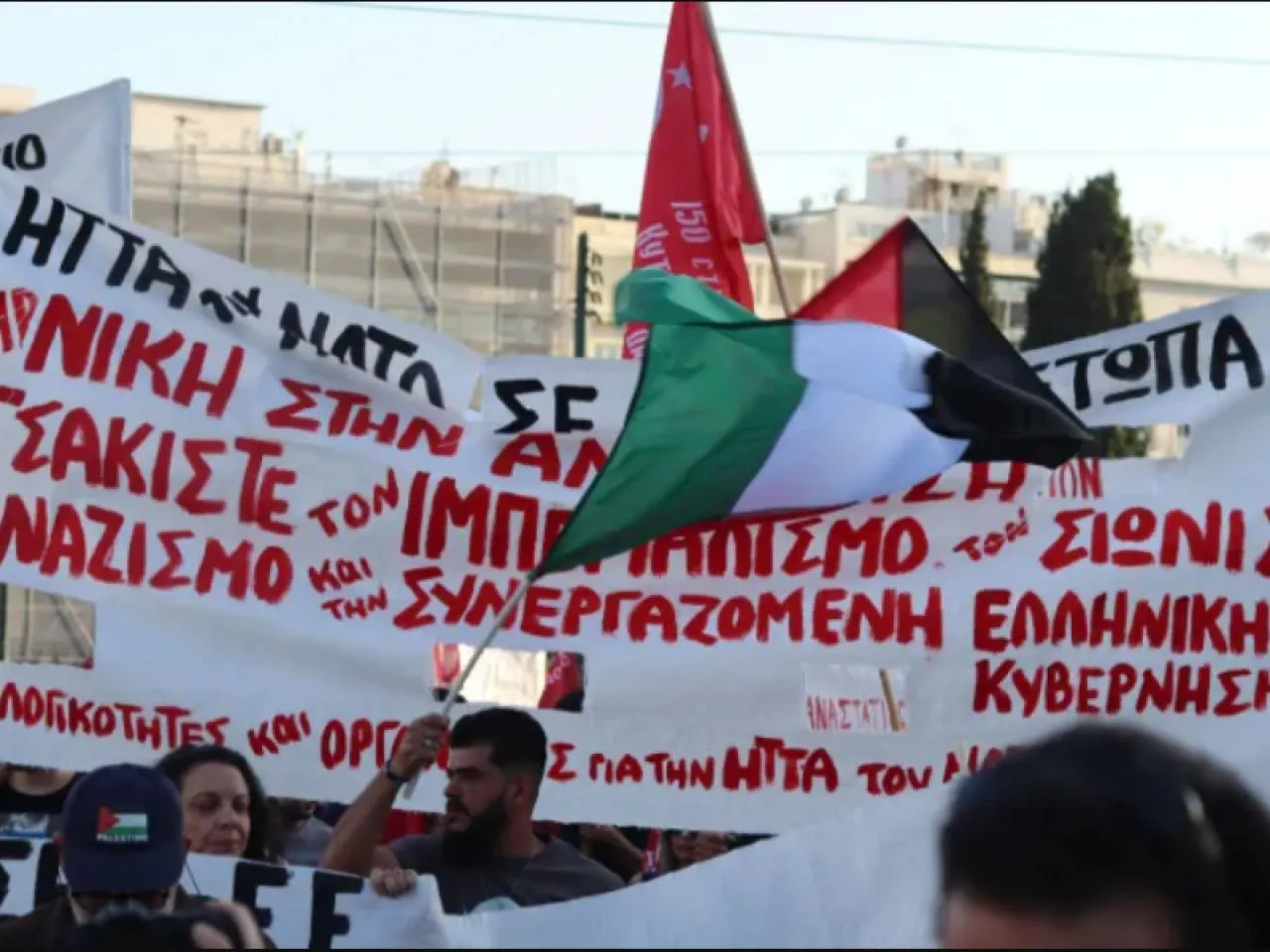 Συγκέντρωση στις 8μμ στο Σύνταγμα για τη Γάζα με κατσαρόλες στα χέρια