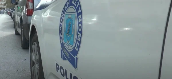 Θεσσαλονίκη: Συνελήφθη αστυνομικός μετά από καταγγελία για ενδοοικογενειακό επεισόδιο – Στο αυτόφωρο και η γυναίκα