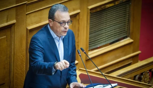 Βουλή – Σωκράτης Φάμελλος: Αναγκαίο να φύγει το γρηγορότερο αυτή η κυβέρνηση