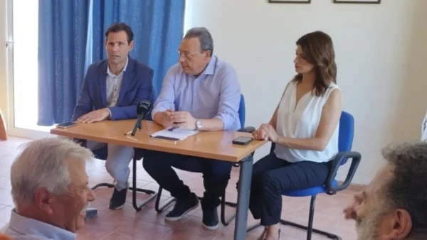 Ένα "διεφθαρμένο πελατειακό κράτος" έκλεβε τις επιδοτήσεις των αγροτών, δήλωσε ο Σ. Φάμελλος