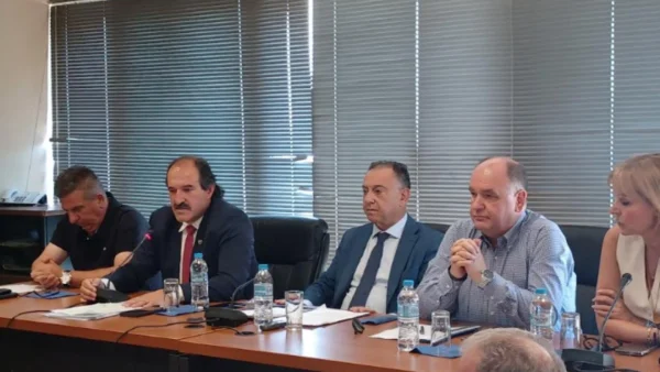 Αυστηρή τήρηση των μέτρων βιοασφάλειας κατά της εξάπλωσης της ευλογιάς, ζήτησε ο Χρ. Κέλλας