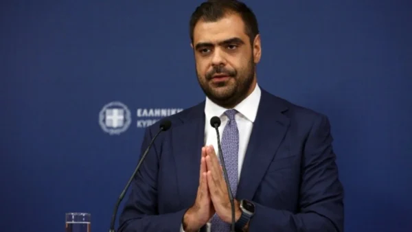 Μαρινάκης σε Βενιζέλο: Συγχέει την απαρτία με την απαιτούμενη πλειοψηφία