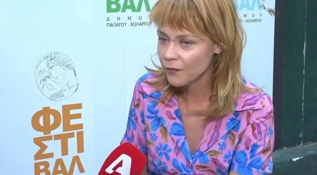 Λένα Παπαληγούρα: «Είναι άσχημο να ρωτάς μια γυναίκα αν θα κάνει παιδί»