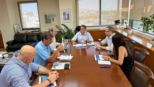 Έκτακτη σύσκεψη συντονισμού Υπουργείου Περιβάλλοντος και Ενέργειας με ΑΔΜΗΕ, ΔΕΔΔΗΕ και ΡΑΑΕΥ εν όψει καύσωνα
