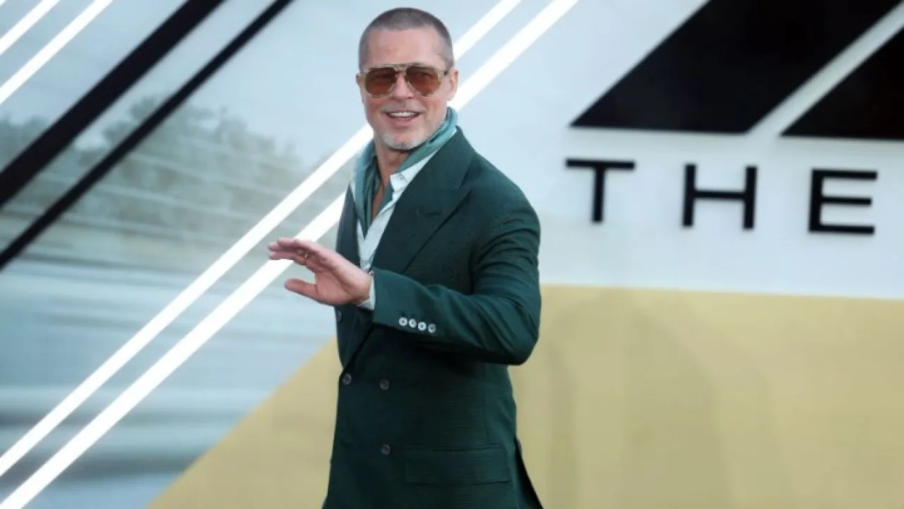 Ο Μπραντ Πιτ επαινεί την ταινία «Maestro» του Μπράντλεϊ Κούπερ