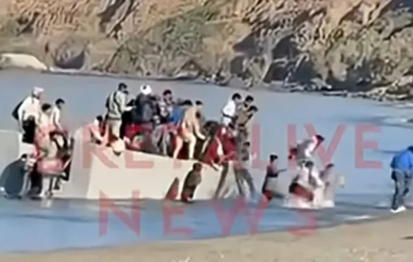 Κρήτη: Πάνω από 800 μετανάστες στα νότια παράλια του νησιού – Βίντεο δείχνει την αποβίβασή τους σε παραλία