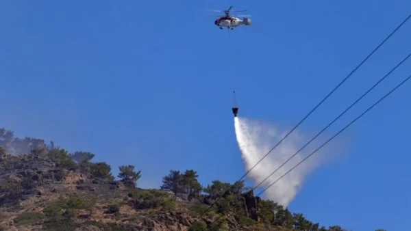 Συνεχίζεται η μεγάλη επιχείρηση κατάσβεσης της πυρκαγιάς στο Λασίθι