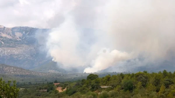Γαλλία: Η πυρκαγιά έφτασε στα περίχωρα της Μασσαλίας