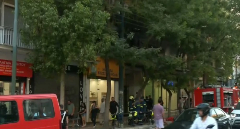 Φωτιά στο σπίτι του Πέτρου Φιλιππίδη στην Πατησίων – Ο ηθοποιός ήταν μέσα στο διαμέρισμα