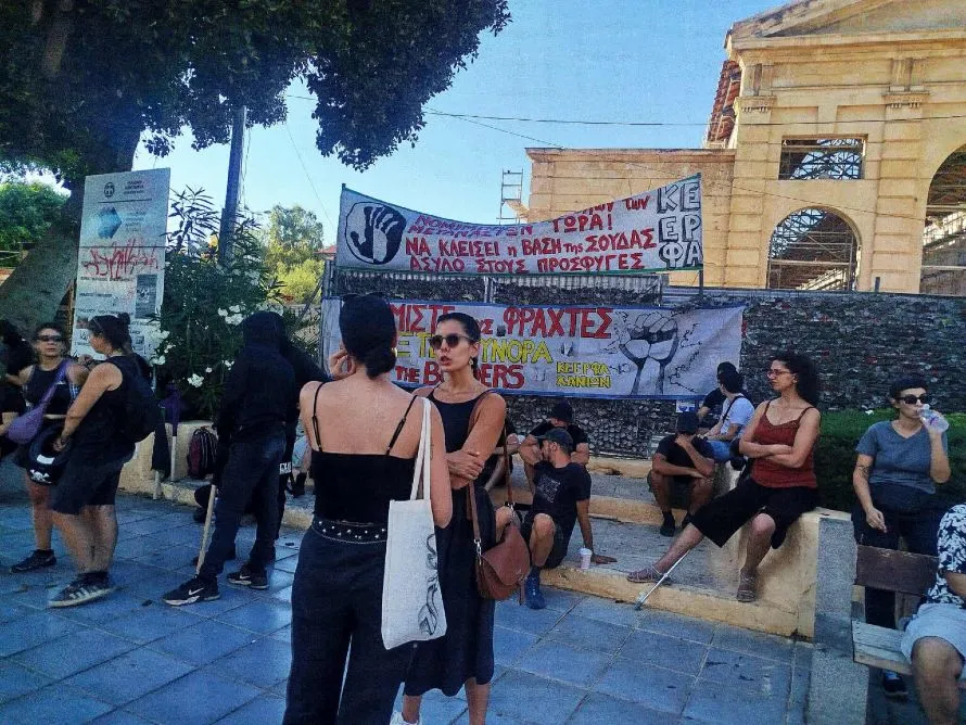 Χανιά: Ειρηνική συγκέντρωση αλληλεγγύης στους μετανάστες