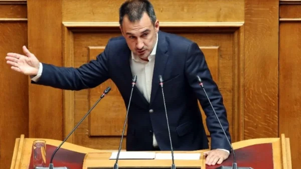 Αλέξης Χαρίτσης: Θεσμικός τακτικισμός και επικοινωνιακό καμουφλάζ για συγκάλυψη ευθυνών Βορίδη-Αυγενάκη η πρόταση της ΝΔ