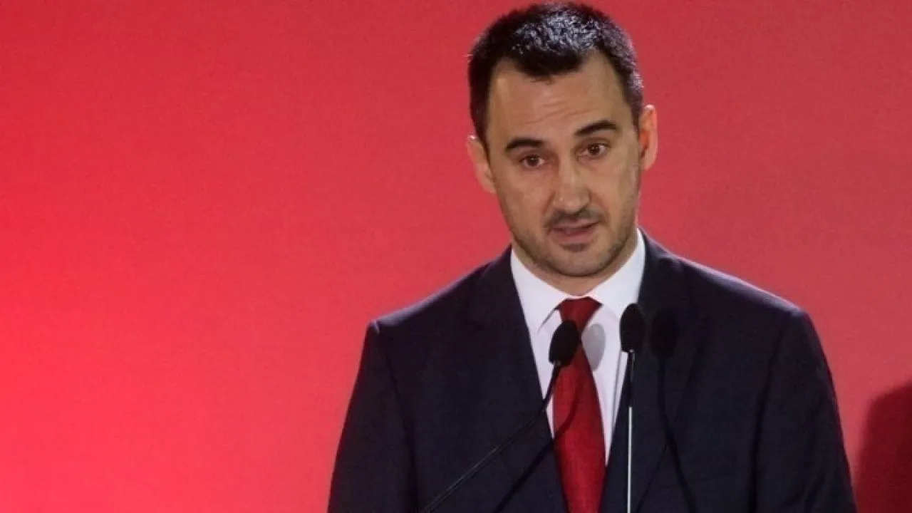 Αλ. Χαρίτσης: Ο Έλληνας πρωθυπουργός δικαιούται μια αγκαλιά από τη Μελόνι και τον Όρμπαν