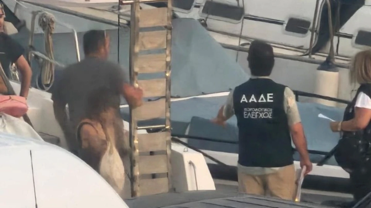 ΑΑΔΕ - Επιχείρηση «Κρουαζιέρα θα σε πάω»: Φοροδιαφυγή σε ημερόπλοια της Σαντορίνης