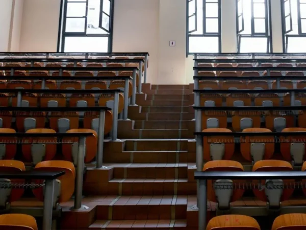 Αριθμός ανδρών και γυναικών σε ηγετικές θέσεις στα ελληνικά Πανεπιστήμια - Στατιστικά στοιχεία ανά ΑΕΙ